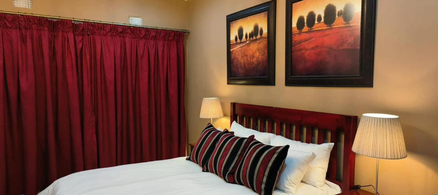 Nauntons Guest House & Wedding Venue Ледисмит Экстерьер фото