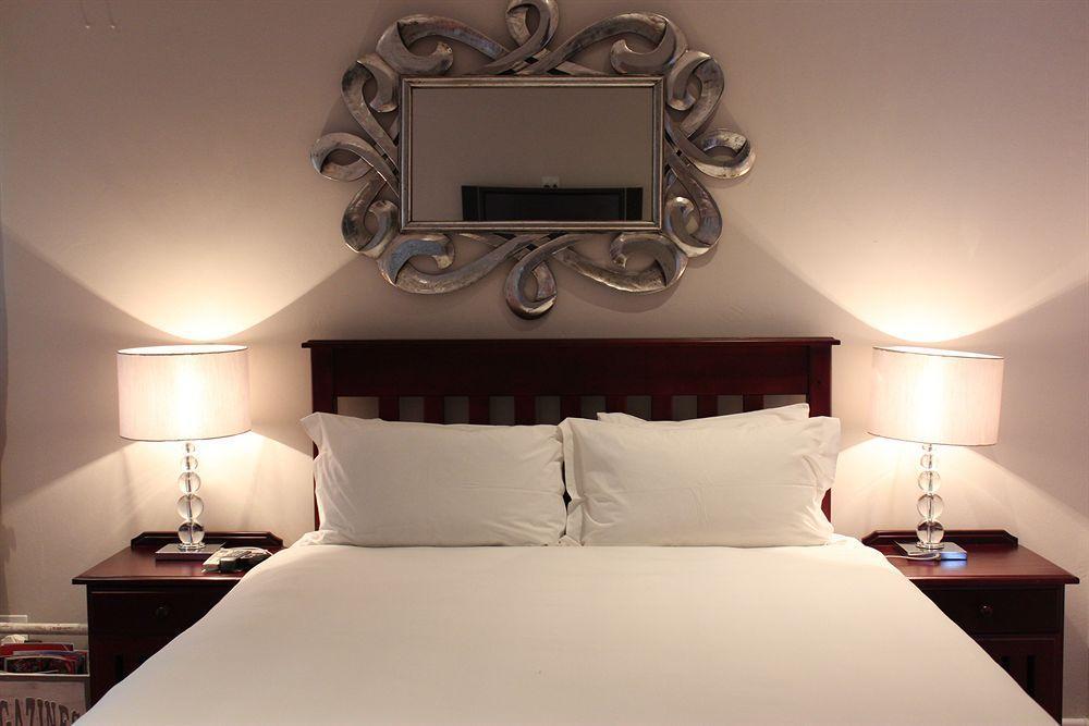 Nauntons Guest House & Wedding Venue Ледисмит Экстерьер фото