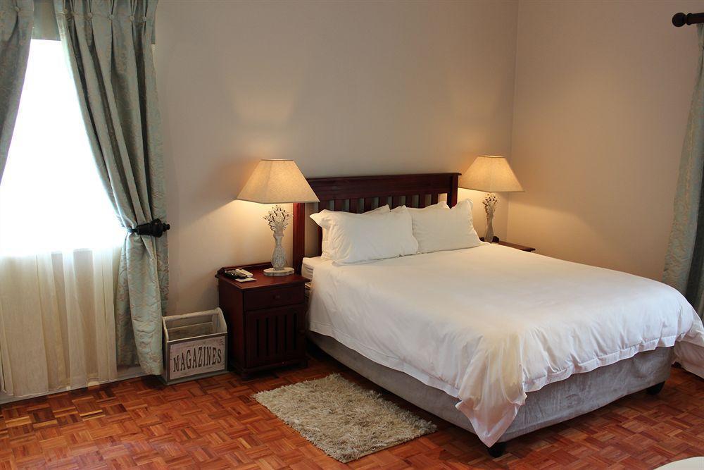 Nauntons Guest House & Wedding Venue Ледисмит Экстерьер фото